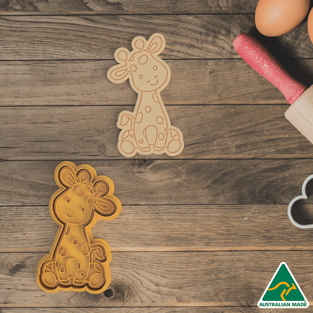 Jungle Animals- Giraffe Cookie Cutter And Embosser Stamp